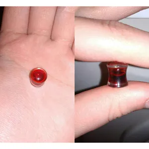 Διαφανές κόκκινο ακρυλικό τούνελ αυτιών piercing σώματος με υγρό σχέδιο 6 εως 22mm
