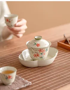 Exquis ensemble de thé kung fu en céramique peint à la main tasse gaiwan fleur de pêche