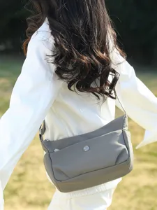 Borsa a tracolla minimal in nylon da donna borsa casual grande capacità per esterno lavoro