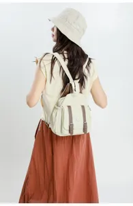 Piccolo zaino donna convertibile casual leggero mini zainetto per lavoro e viaggi.