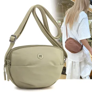 Women's Casual Nylon Crossbody Bag Mini Solid Color Messenger Bag Lightweight Daily Shoulder Bag Fashion Handbag