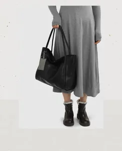 Fashionable large capacity tote bag for women, minimalist shoulder handbag for daily commute.