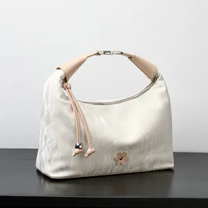 Women casual shoulder bento bag simple cream white handbag stylish daily commuter purse