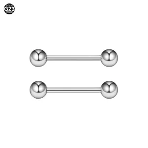 Vue détaillée de piercings barbell droits en titane G23 avec billes, finition lisse.
