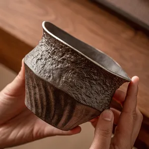 Lavabo per Tè in Ceramica Grezza Vintage Bordo Argentato Fatto a Mano Trama di Roccia Jianshui Accessorio Cerimonia del Tè Bacinella