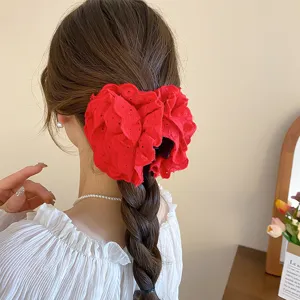Pinza de pelo de rosa roja dulce elegante pinza tiburón accesorio para mujeres moda