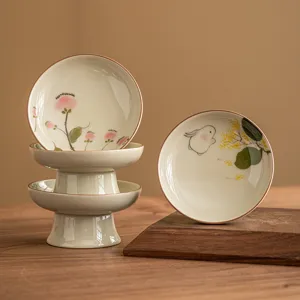 Soporte de taza de té de cerámica pintado a mano, tierno conejo floral, plato de fruta decorativo.
