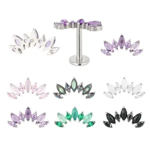 Titanium Marquise Cluster Labret Stecker Piercing Schmuck mit bunten Kristallen.
