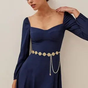 Retro Mode Metall hohle Blumen Taillenkette Sexy Vielseitige Körperkette Für Damen Mode Dekorative Taillenschmuck