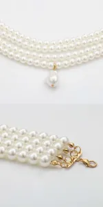 Prachtige elegante parelketting met meerdere strengen, barokke hanger en sluiting.