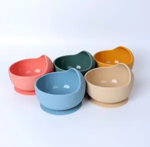Colorful silicone baby suction bowls set for toddlers self-feeding, safe and durable food grade.