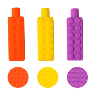 Silikon Baustein Bleistiftaufsatz Kauspielzeug Babys Molar Stick 3 Stk Set weiss Hintergrund