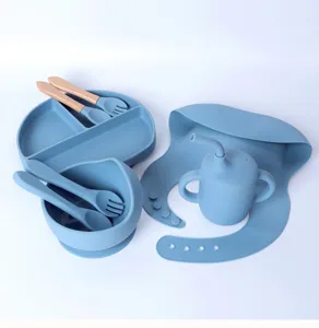 Kit de repas en silicone pour bébé avec assiette ventouse bol cuillère fourchette bavoir.