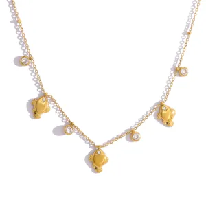 Exquisite gold-plated crystal and heart pendant necklace for women daily wear accessory detail.