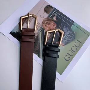 Stijlvolle vrouwen lederen riem met geometrische metalen gesp zwart en bruin dagelijkse mode