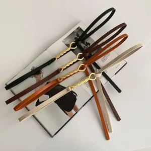 Ceinture fine élégante pour femme avec boucle torsadée en métal pour robe tendance