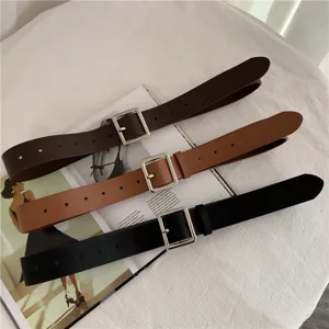 Unisex classic square buckle leather belt casual trousers belt detailed view.