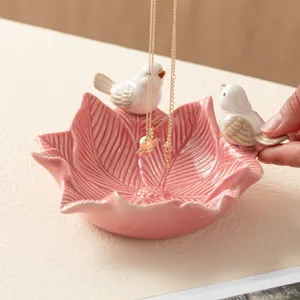 Nordic Ceramic Leaf Storage Tray With Cute Birds Ornament Tabletop Jewelry Key Trinket Organizer Decorative Display Plate