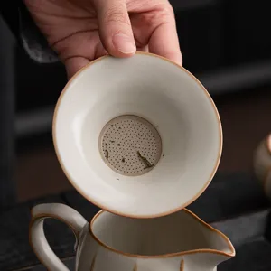 Colino da tè in ceramica forno Ru per tè sfuso, elegante accessorio filtro per tè kung fu