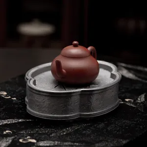 Soporte de Tetera de Aleación de Estaño Chino Vintage Patrón de Bambú Tallado en Relieve Martillado a Mano Bandeja de Té Gongfu