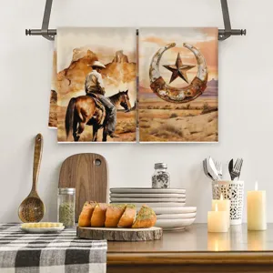 Détail de torchon de cuisine imprimé cowboy western vintage avec magnifique motif désert.