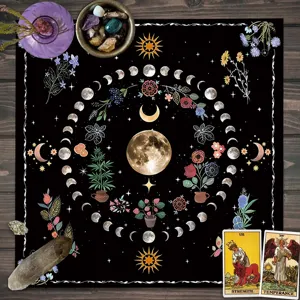 Zwart tarotkleed met maanfasen en bloemmotief voor waarzeggerij, rituelen en altaar decoratie thuis.