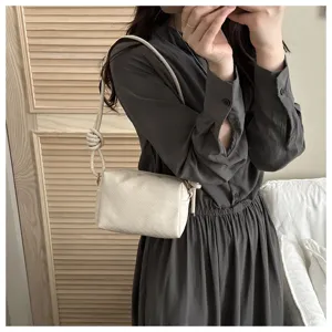 Woven Leather Shoulder Bag Crossbody Camera Bag Casual Chic Stylish Daily Handbag for Women
