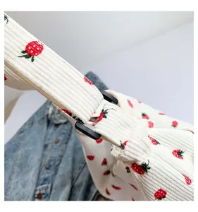 Cord Taschen mit Erdbeerprint Umhängetasche lässige Damen Schultertasche Modisch Alltag