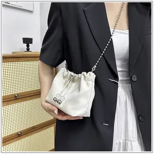 Elegant white velvet bucket bag with chain strap, fashion casual women shoulder crossbody bag.