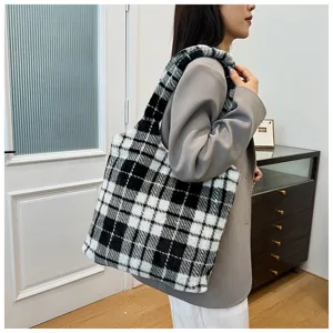 Black and white plaid fuzzy tote bag for women, retro casual shoulder bag for daily commute.