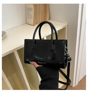 Black leather handbag women minimalist casual cross-body bag stylish daily shoulder bag