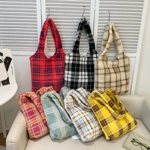 Fashion Korean style plaid plush tote bag with large capacity retro single shoulder bags