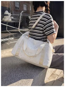 Large capacity travel duffel bag lightweight commuting shoulder handbag for women fitness travel