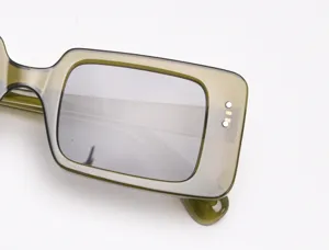Korean style retro square sunglasses for women and men, fashion green frame street style.