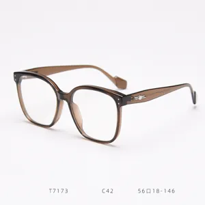 Large frame clear glasses for women fashion optical frames stylish eyewear detail view