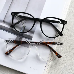 Stylish large round frame eyeglasses with chic temple decor, perfect for daily fashion wear.