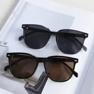 Γυαλιά ηλίου polarized μόδας ανδρών γυναικών, ελαφρύς σκελετός TR90, προστασία UV.