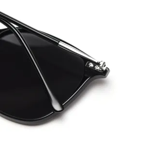 Korean style black square polarized sunglasses for men and women, fashion street snapshot main image