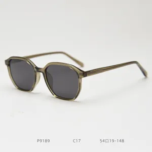Vue détaillée de lunettes de soleil polarisées TR90 polygonales rétro tendance au quotidien.