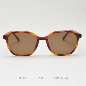 Lunettes de soleil polarisées rétro polyédriques en acétate écaille hommes et femmes.