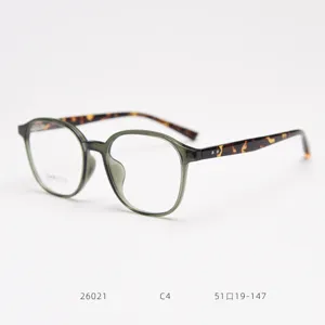 Detail view of the stylish 26021 TR90 optical glasses frame with tortoise temples.