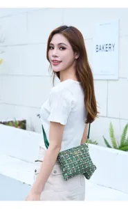 Elegant green tweed crossbody bag for women, stylish portable shoulder bag for daily use.