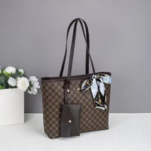 Grosse Kapazitaet Vintage Monogramm Pendler Tote Bag mit Schal und kleine Tasche.