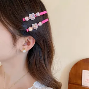 Roze strass hart haarspelden zoete eendensnavel clip modieuze schattige haaraccessoires detail
