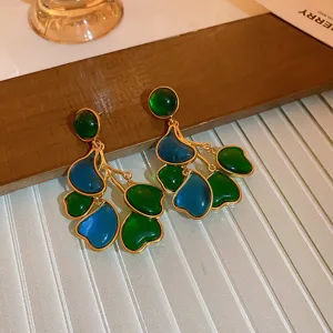Vintage Hofstil gruen blau Tropfen Ohrringe Luxus Metall Zweig Design Schmuck Details