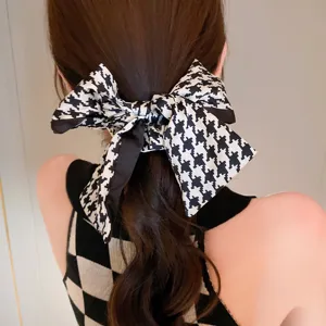 Schwarz-weißer Hahnentritt Haar Schleife Haargummi, elegante Zopfgummi Mode Haarschmuck.