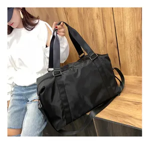 Large capacity black travel duffel bag lightweight gym bag with shoulder strap for women