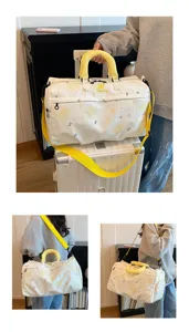 Casual travel duffel bag with wet dry separation large capacity fashion gym bag for sports.