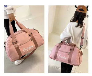 Sac de sport rose pour femme, grand sac de fitness et voyage avec compartiment chaussures.