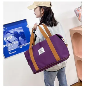 Grande borsa da viaggio fitness yoga in tessuto oxford viola con separazione umido secco.